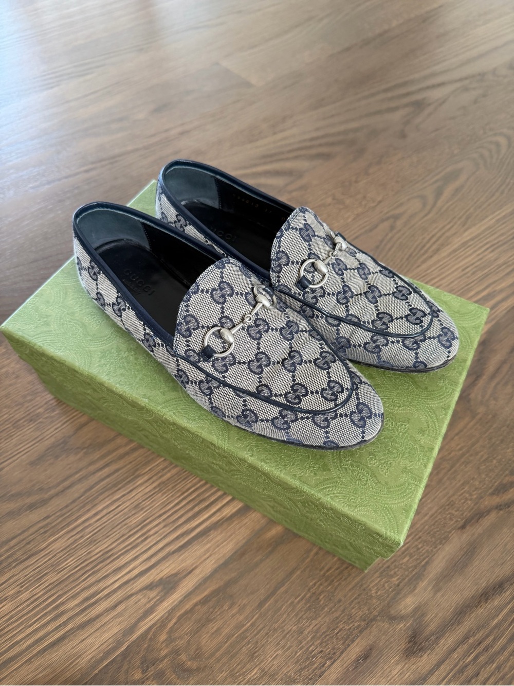 Gucci Beige Canvas GG Horsebit Loafer with Navy Trim - Picture 2 of 11